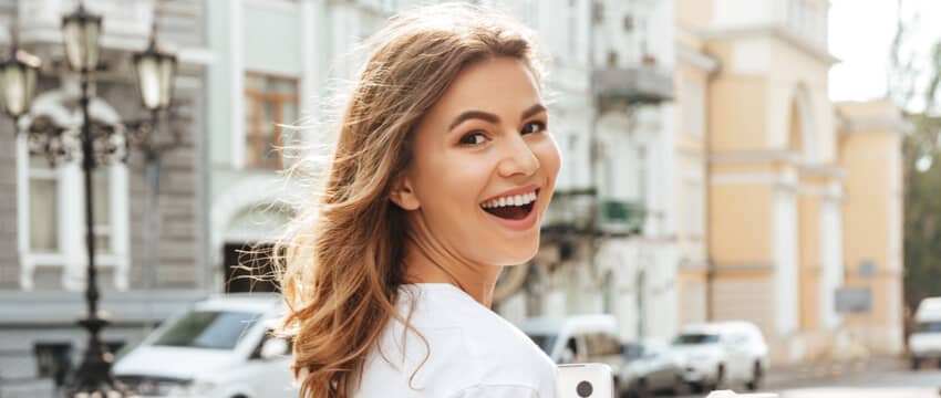 Are Veneers Worth It? Understand the Pros and Cons of Dental Veneers