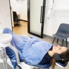 Block out anxiety-triggering sounds with our noise-cancelling headphones. Listen to calming music during your treatment. Request them when you arrive at our Hamilton practice for a quieter experience.