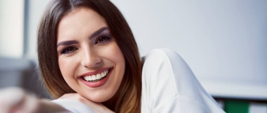 Composite Veneers vs Porcelain Veneers – Which Is Best